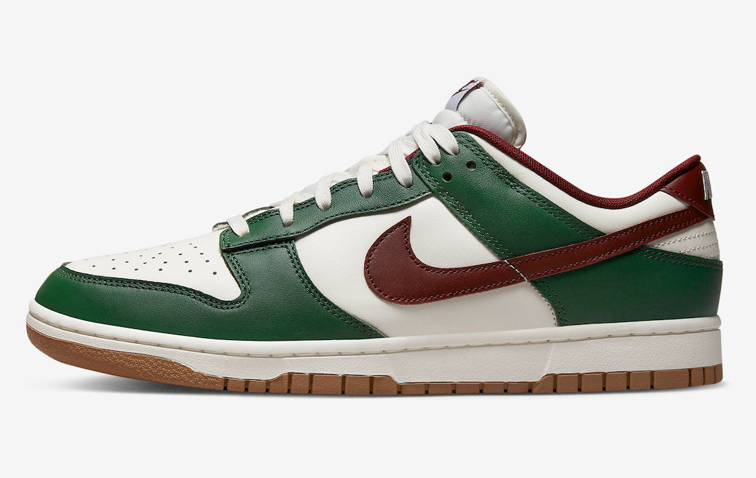 Dunk Low  Gorge Green Team Red  FB7160-161